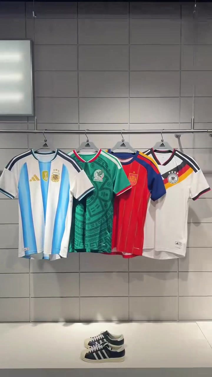 Product showcase video